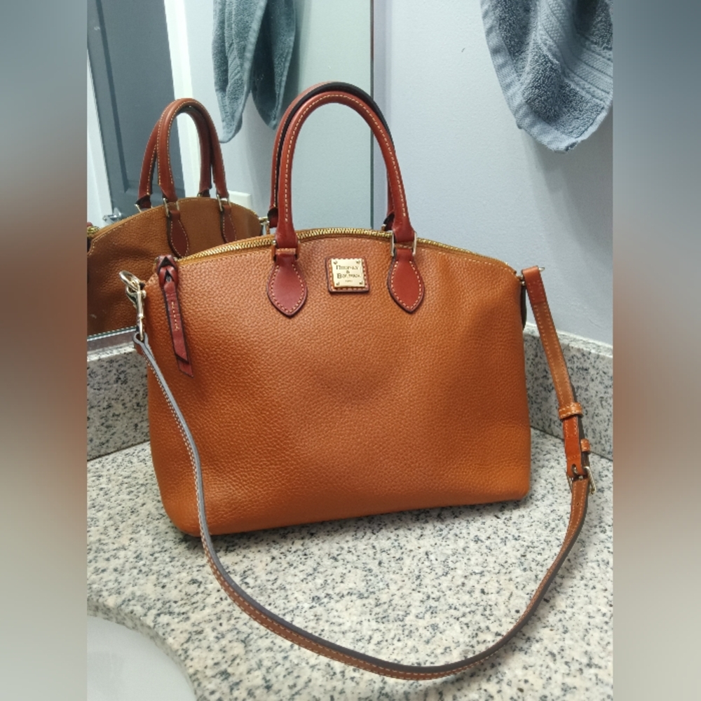 Dooney & Bourke
